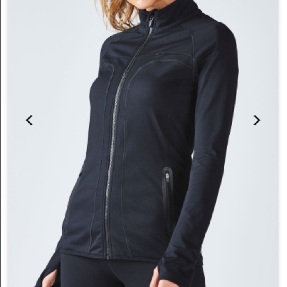 JoJo black jacket with pockets